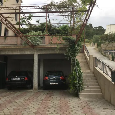 15428c Apartman *